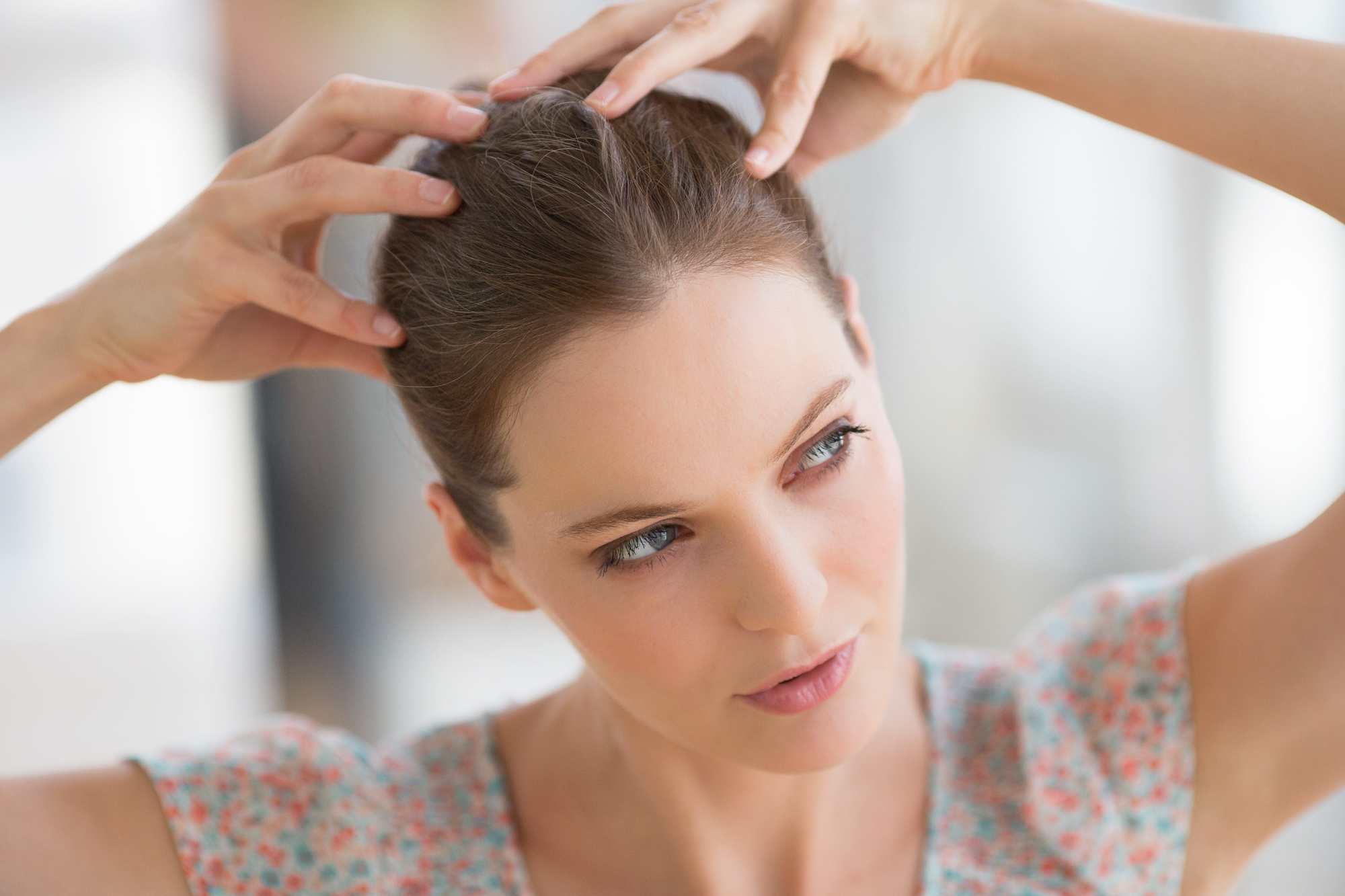 Itchy scalp causes and treatments: How to diagnose itching ...