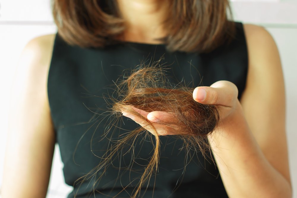 Why women get thinning hair, especially when they age, and what they ...